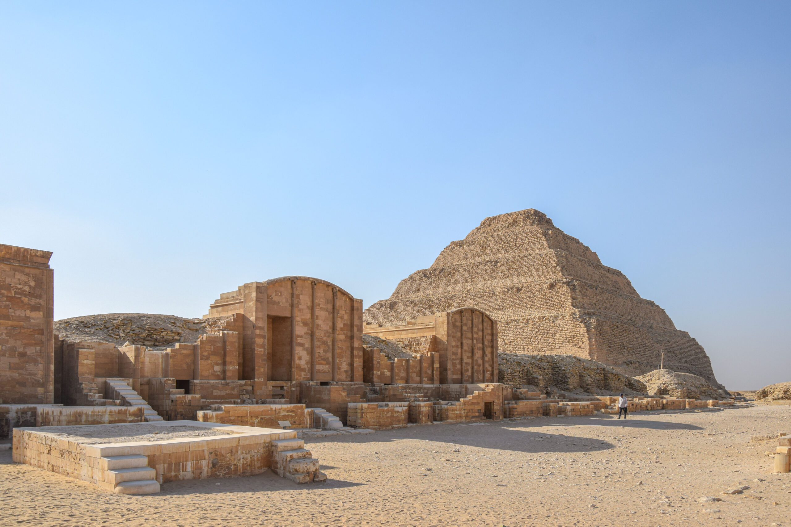 Saqqarah et Memphis : les origines de l’Égypte pharaonique